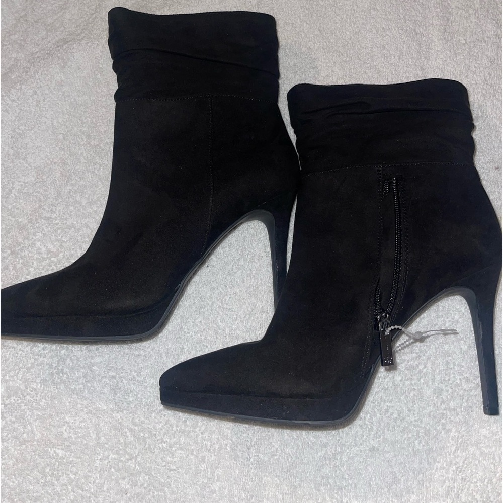 Jessica Simpson’s Pointed-Toe Dress Booties